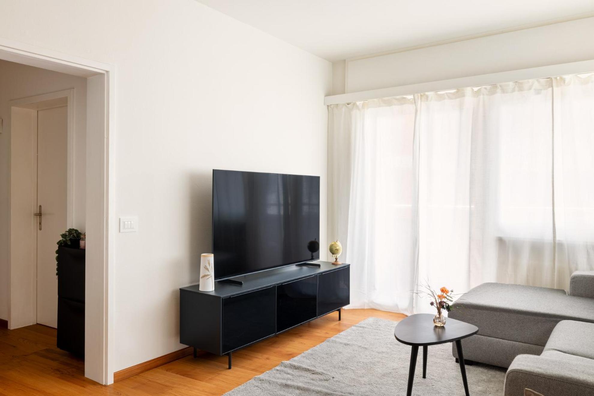 Lake Modern Suites - Free Parking Lugano Exterior photo